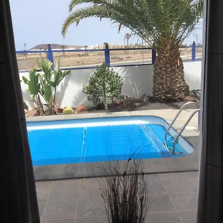 Marina View, Marina Rubicon, Playa Blanca, Lanzarote Villa *